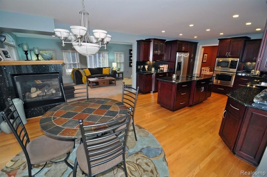 850 Lincoln Road Grosse Pointe, MI 48230 - Photo 15 of 41 12-5 (Copy).jpg