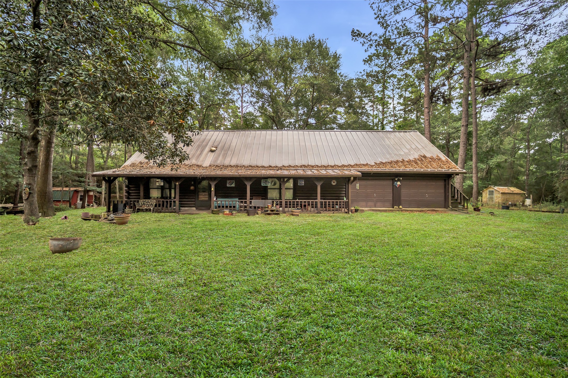 16338 Grand Flower Road Plantersville, TX 77363 - Photo 2 of 25