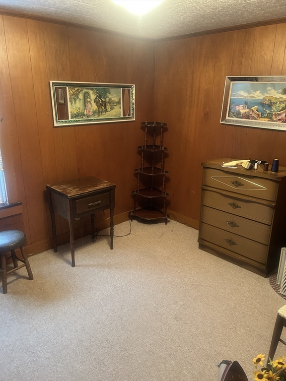 82 Wellington Street Fall River, MA 02720 - Photo 10 of 21