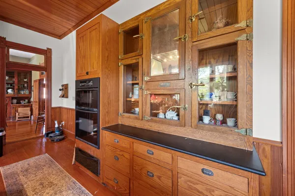 $2,400,000 | 11900 Farm To Market Road 1660, Taylor, TX 76574