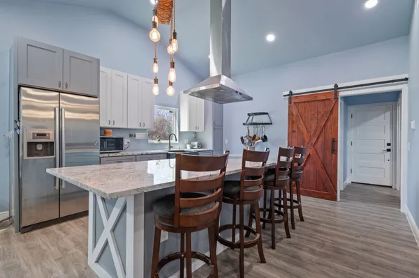 $2,400,000 | 11900 Farm To Market Road 1660, Taylor, TX 76574