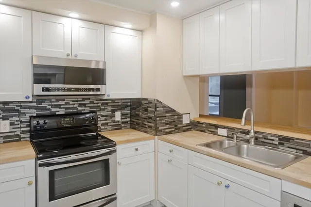 $299,000 | 53 Warren Street, West Springfield, MA 01089