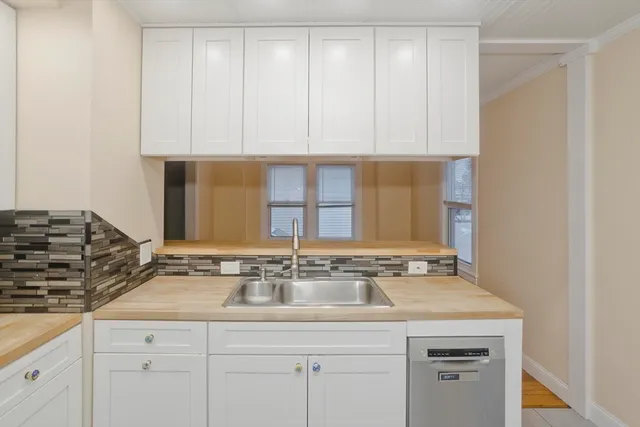 $299,000 | 53 Warren Street, West Springfield, MA 01089