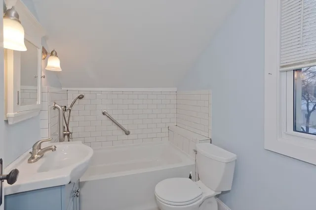 $299,000 | 53 Warren Street, West Springfield, MA 01089