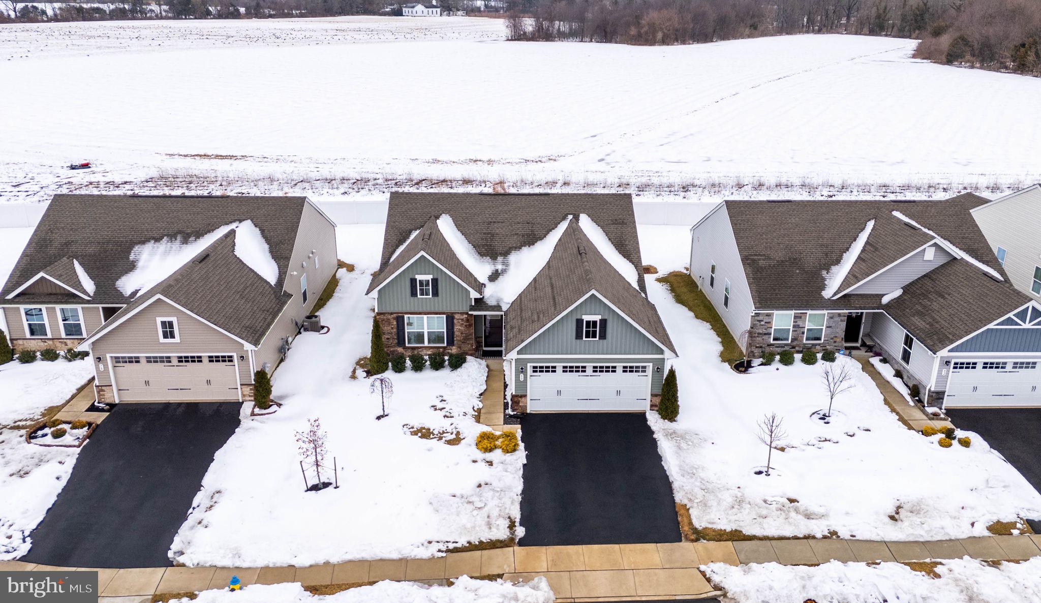 80 Senators Way Berlin, NJ 08009 - Photo 28 of 29 an aerial view of a house with a yard