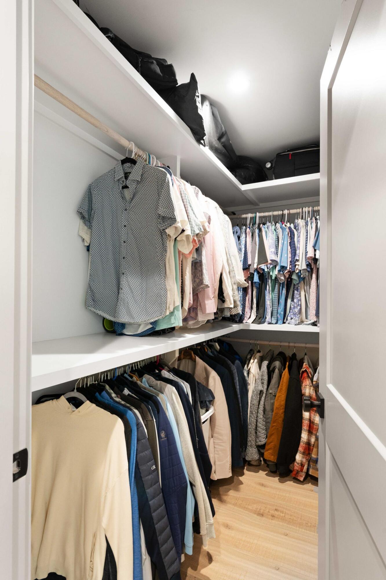 79 Hester Street Charleston, SC 29403 - Photo 24 of 46 Dual Primary Custom Closets