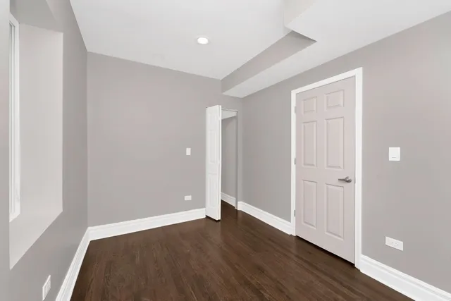 $1,750 | 2118 South 59th Avenue, Unit 3, Cicero, IL 60804