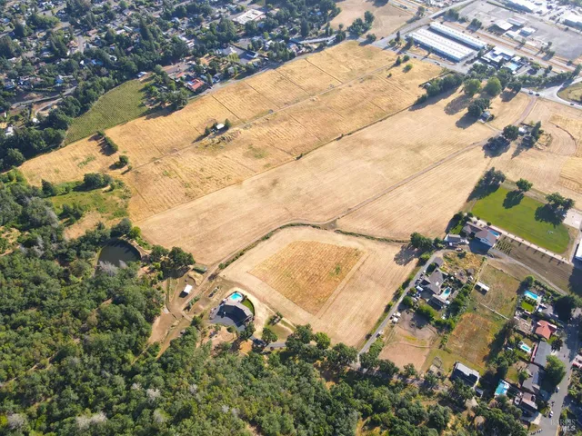 $4,500,000 | 3200 South State Street, Ukiah, CA 95482