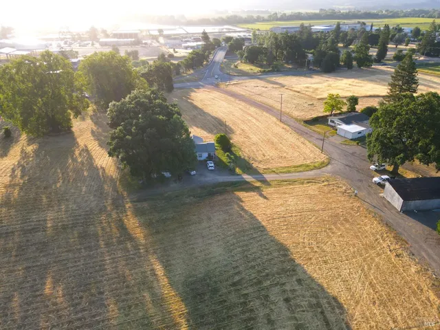 $4,500,000 | 3200 South State Street, Ukiah, CA 95482