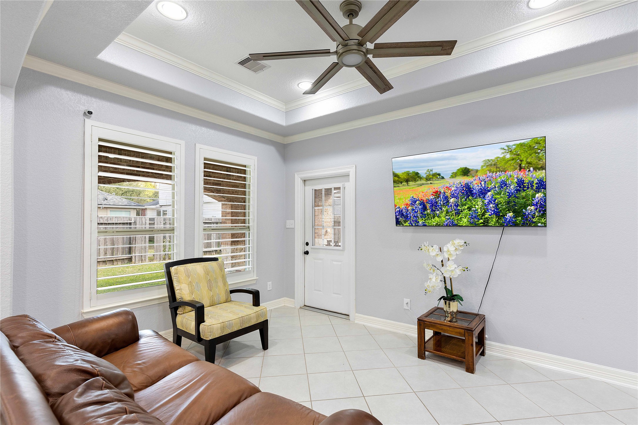 23741 Briar Tree Drive Porter, TX 77365 - Photo 14 of 36 a living room with furniture a couch and a flat screen tv