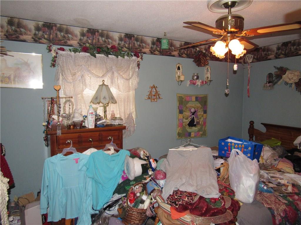 5710 Davis Road Walkertown, NC 27051 - Photo 12 of 14 Gallery Image 12