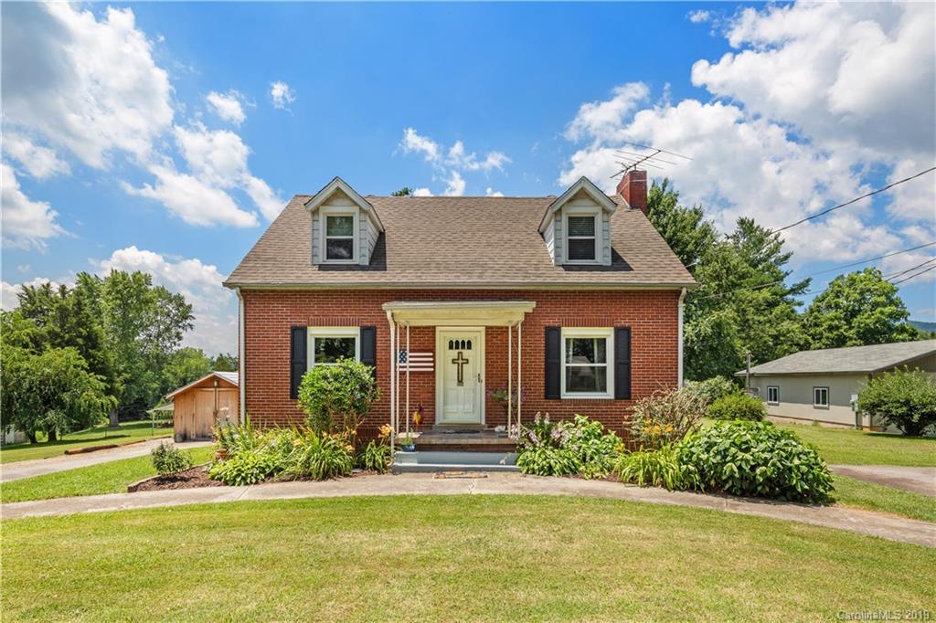 709 Bryson Road Candler, NC 28715 - Photo 3 of 17 Gallery Image 3