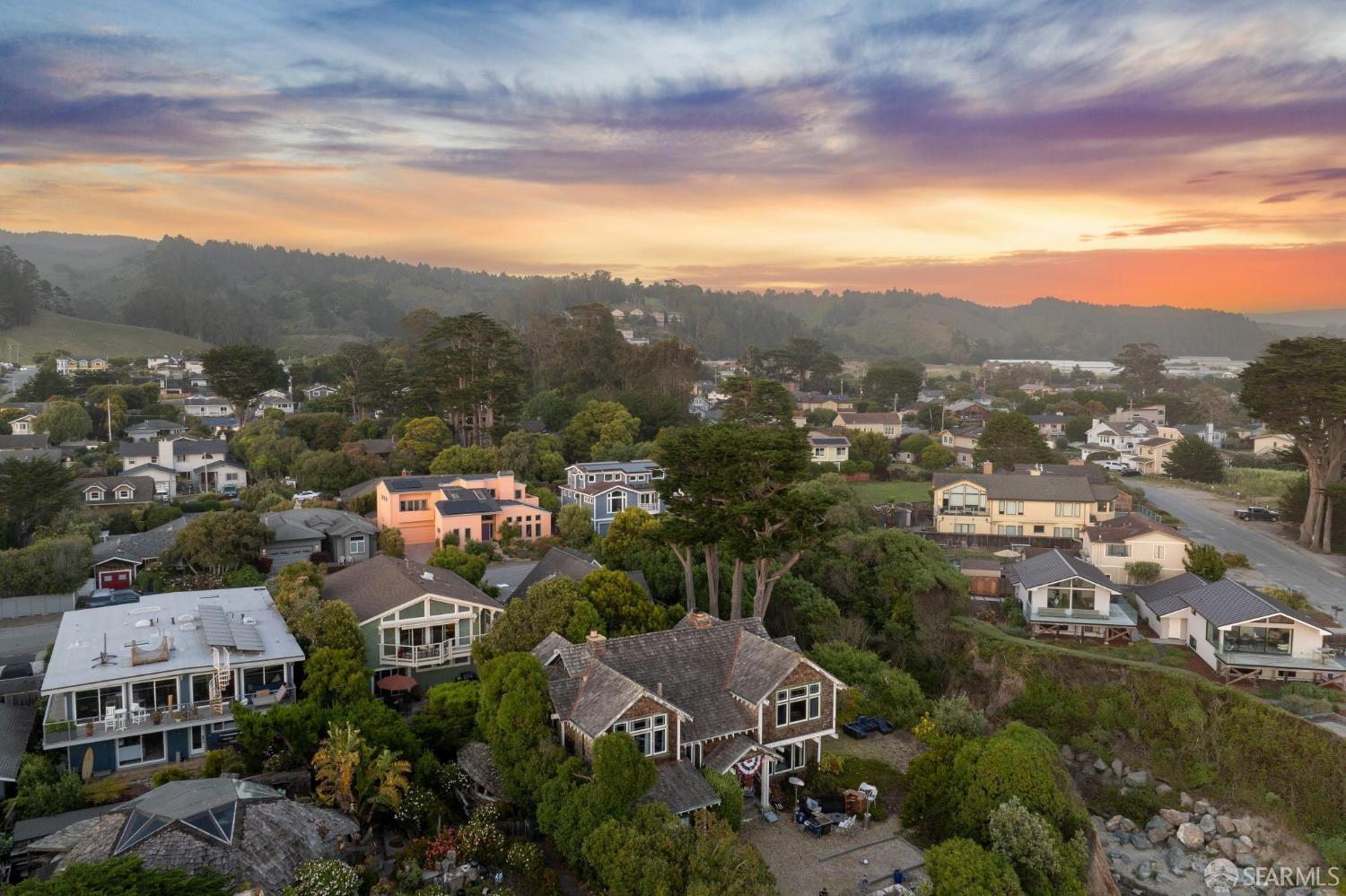 445 Mirada Road Half Moon Bay, CA 94019 - Photo 16 of 17