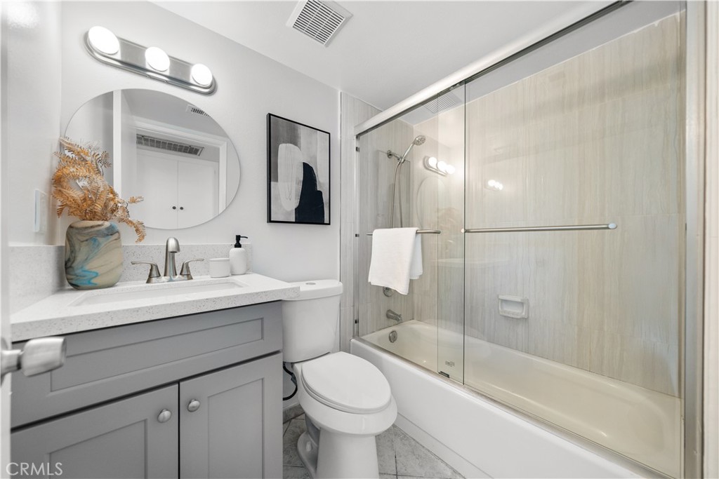 313 South Almansor Street, Unit 9 Alhambra, CA 91801 - Photo 13 of 19