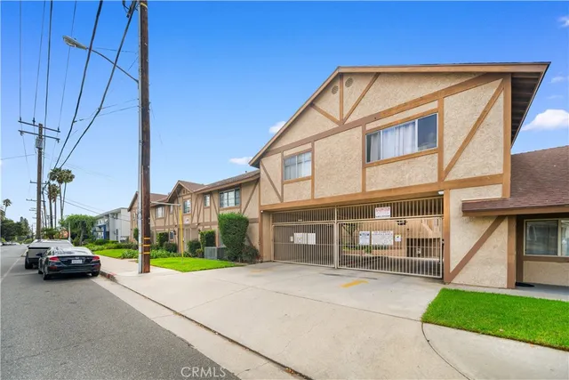 $600,000 | 313 South Almansor Street, Unit 9, Alhambra, CA 91801