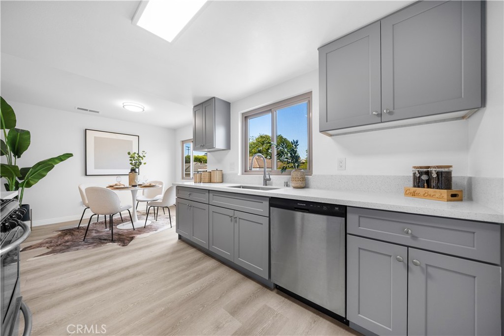 313 South Almansor Street, Unit 9 Alhambra, CA 91801 - Photo 5 of 19