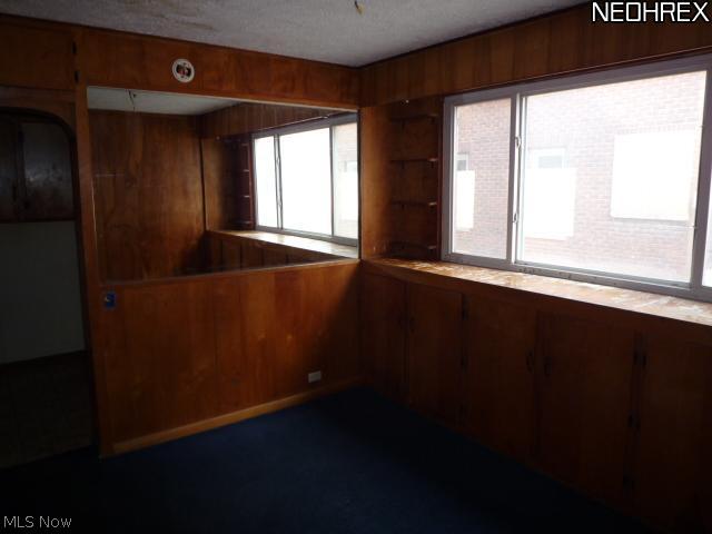 830 North Howard Street Akron, OH 44310 - Photo 4 of 10 Gallery Image 4