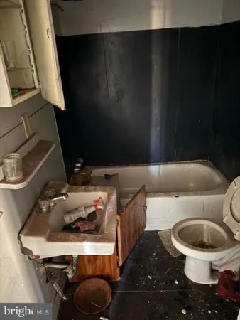 $14,900 | 1014 Griggs Road, Martinsville, VA 24112