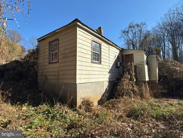 $14,900 | 1014 Griggs Road, Martinsville, VA 24112