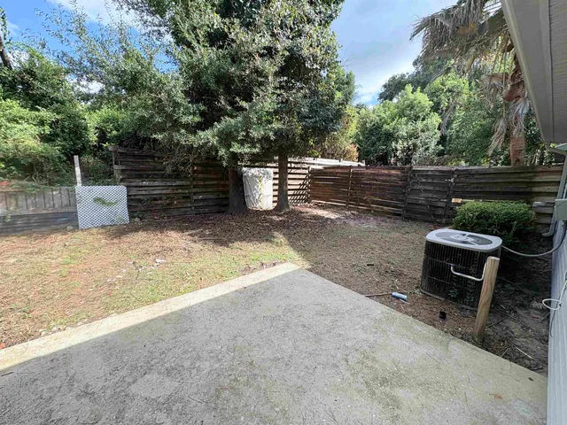 $1,200 | 1461 Live Oak Drive, Tallahassee, FL 32301