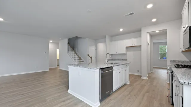 $519,900 | 226 Seele Street, Summerville, SC 29485