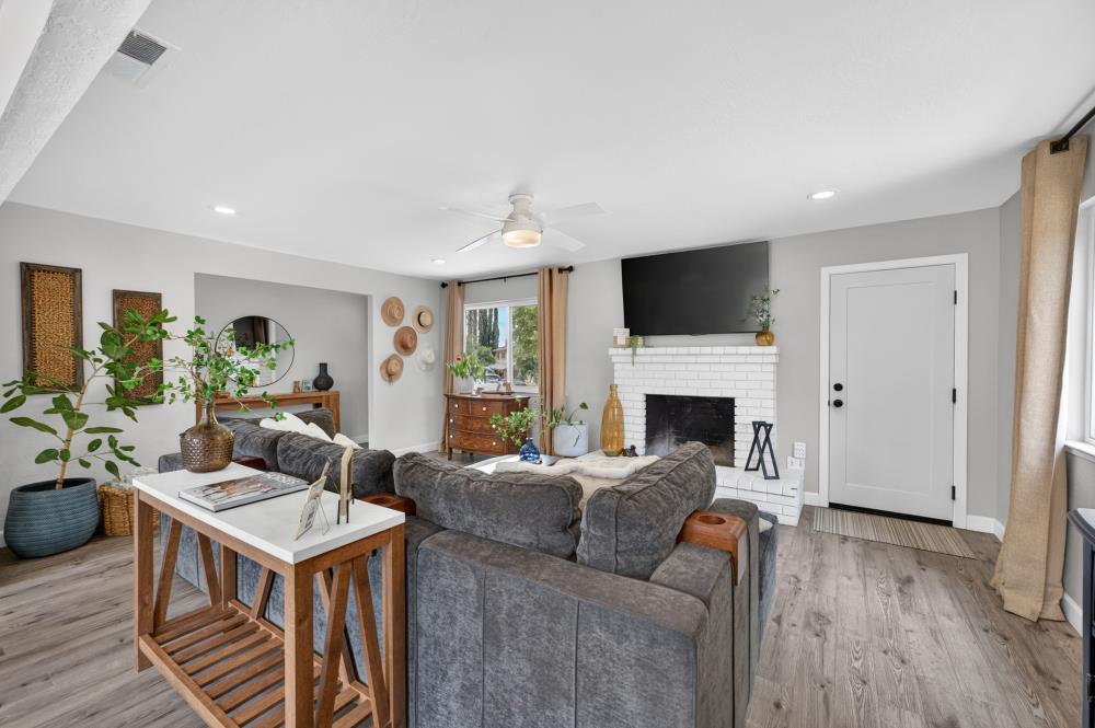 4536 Stonewall Drive Fair Oaks, CA 95628 - Photo 14 of 67