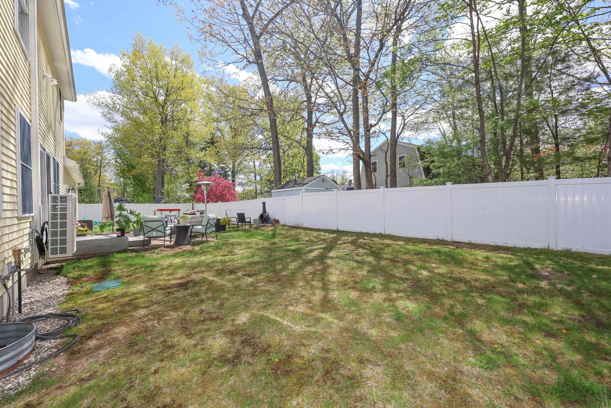 237 Stanton Street Manchester, NH 03103 - Photo 44 of 49