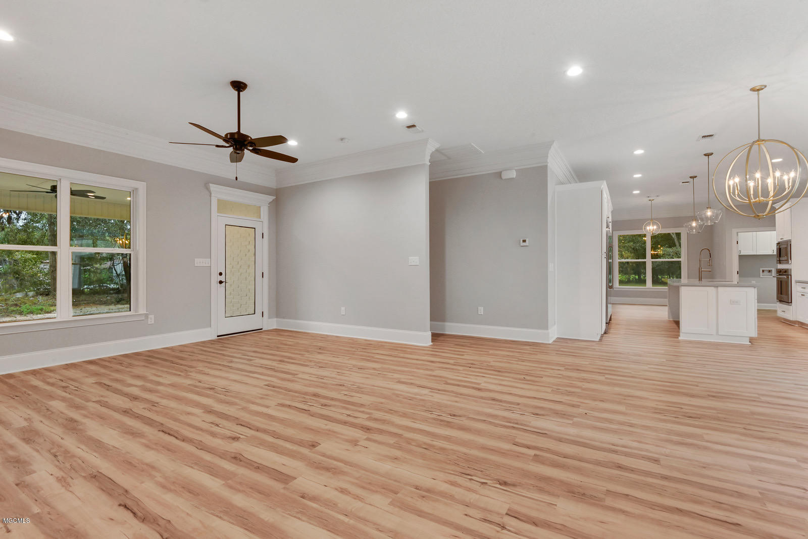 19180 Landon Road Gulfport, MS 39503 - Photo 6 of 40 CC3CCCBF-F265-418D-8E0E-9AF5CEDF77CD