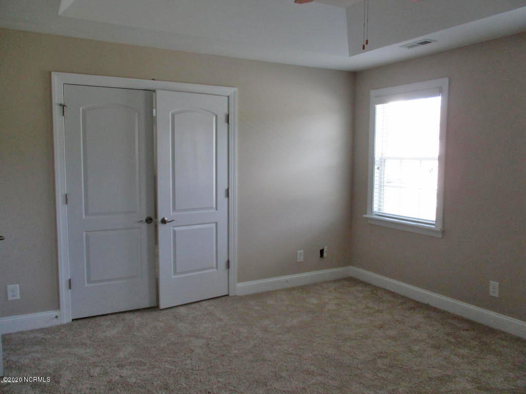184 River Winding Road Jacksonville, NC 28540 - Photo 16 of 17 184 River Winding Rd - Master 2