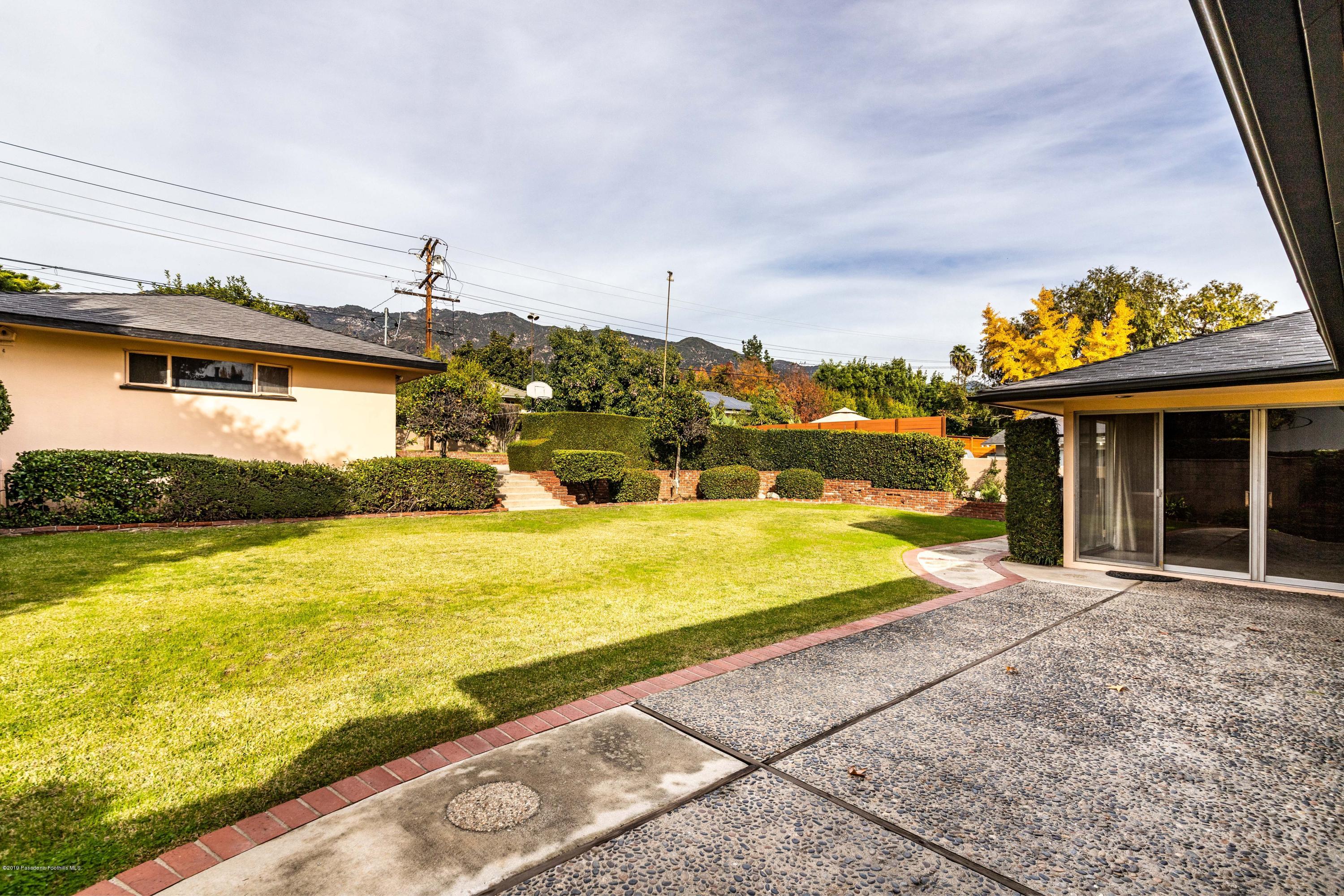 3565 Shadow Grove Road Pasadena, CA 91107 - Photo 14 of 16 back yard from patio