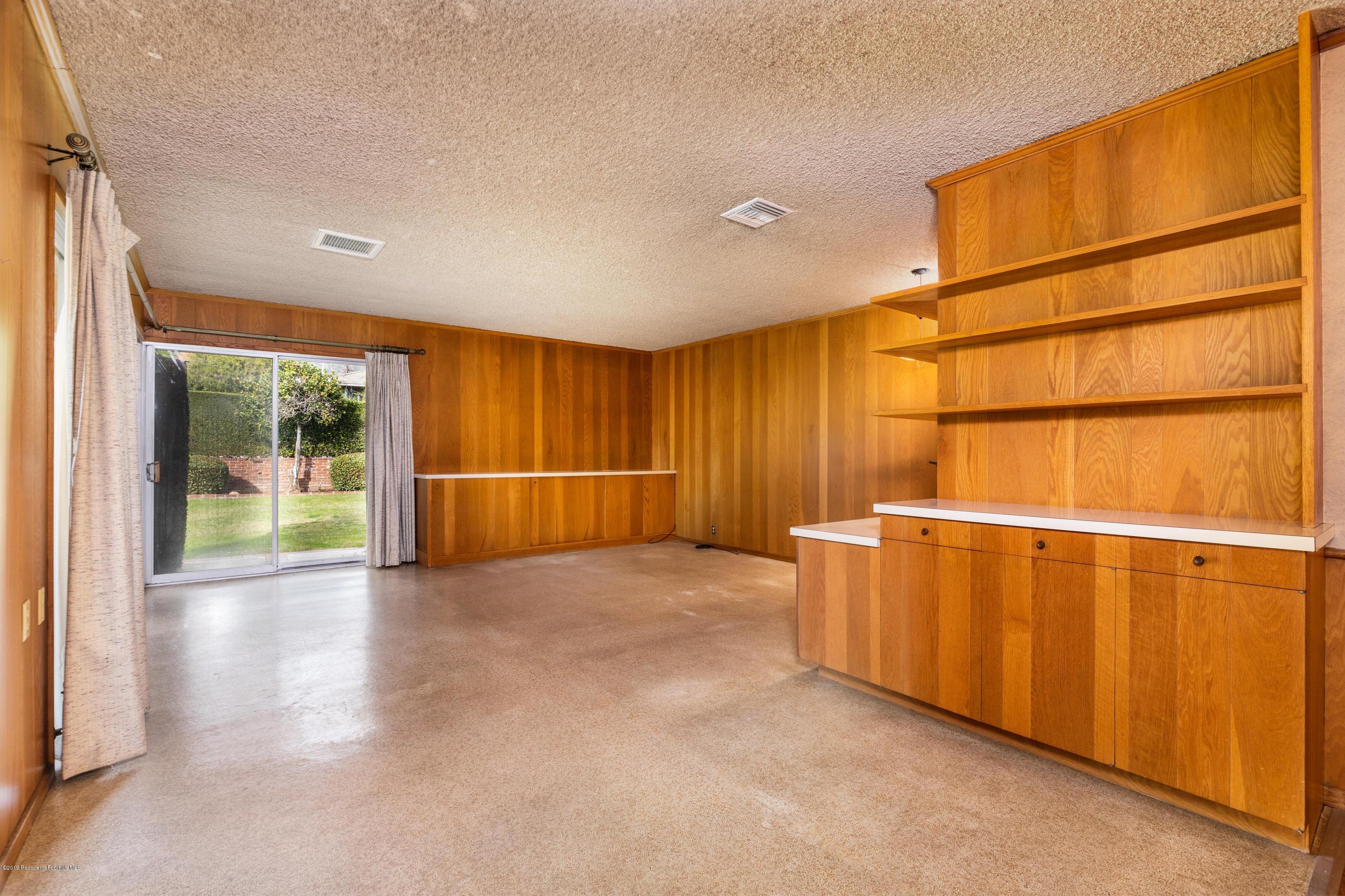 3565 Shadow Grove Road Pasadena, CA 91107 - Photo 5 of 16 family room