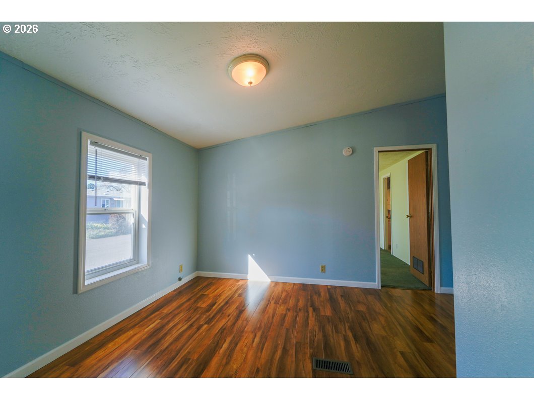 205 Boone Road Southeast Salem, OR 97306 - Photo 17 of 29