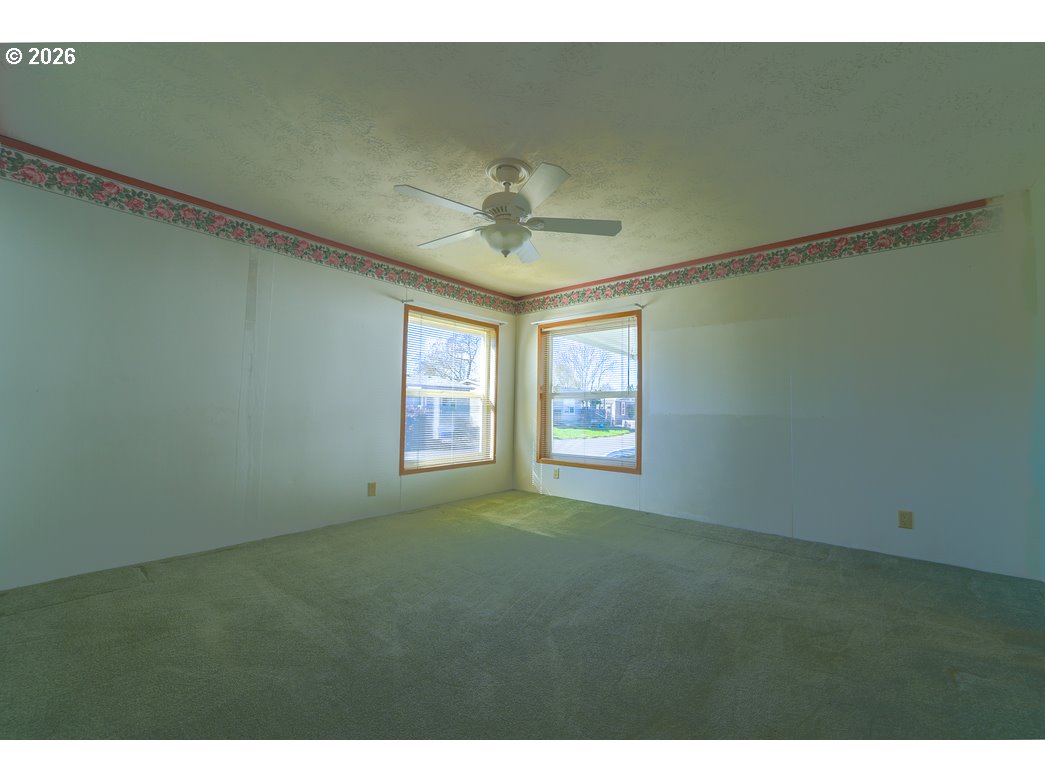205 Boone Road Southeast Salem, OR 97306 - Photo 18 of 29