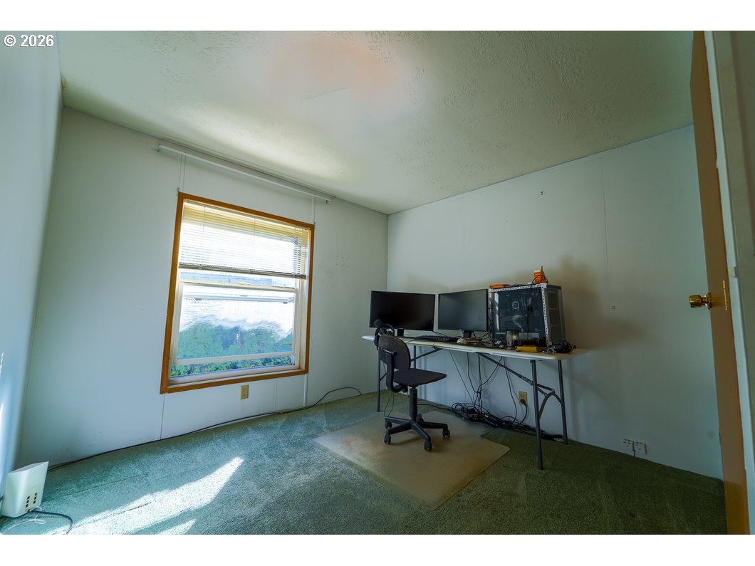 205 Boone Road Southeast Salem, OR 97306 - Photo 27 of 29