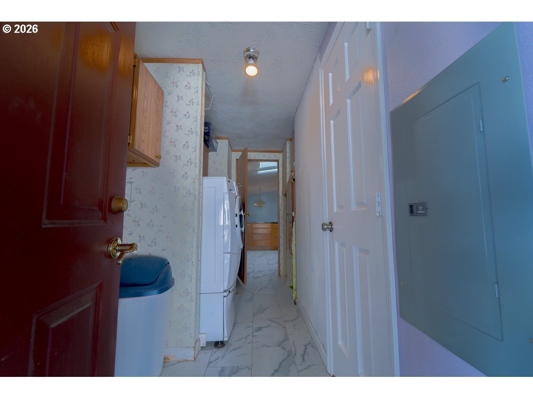 205 Boone Road Southeast Salem, OR 97306 - Photo 28 of 29