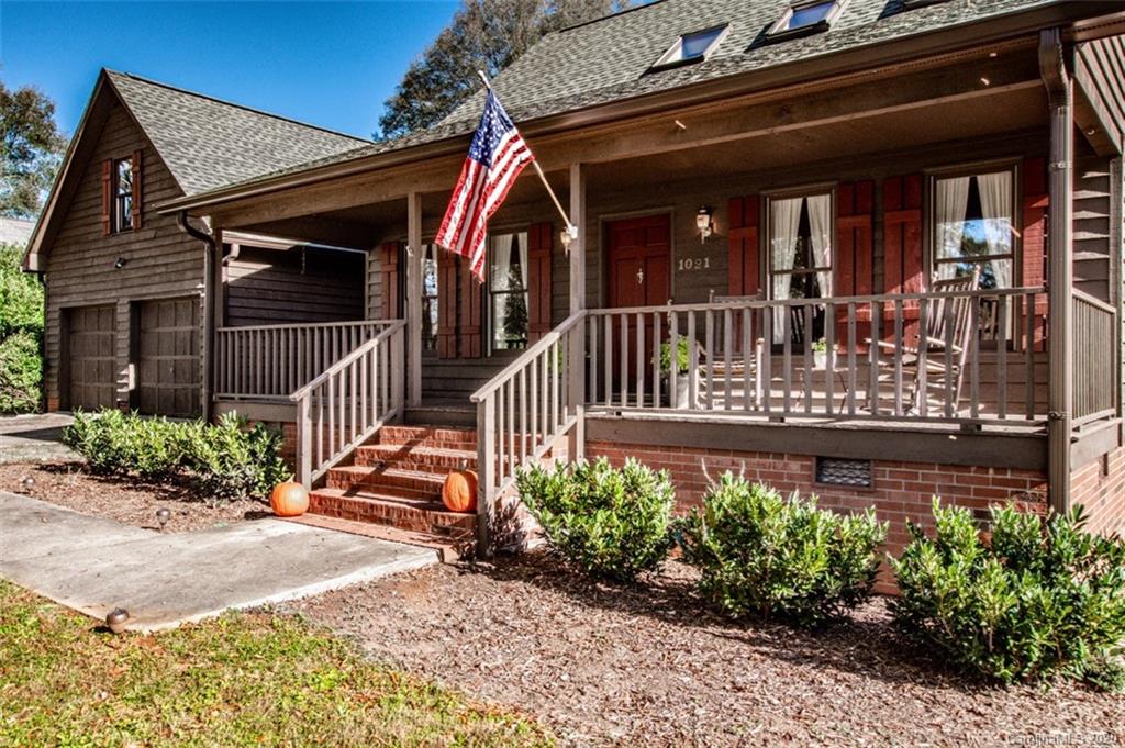 1021 Churchill Road Davidson, NC 28036 - Photo 4 of 48