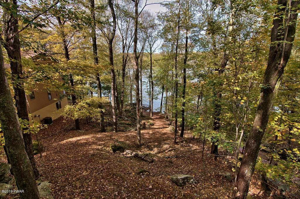 2025 Roamingwood Road Lake Ariel, PA 18436 - Photo 24 of 86