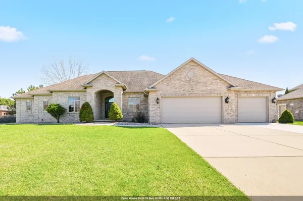 $710,000 | 1529 Silver Maple Drive, De Pere, WI 54115