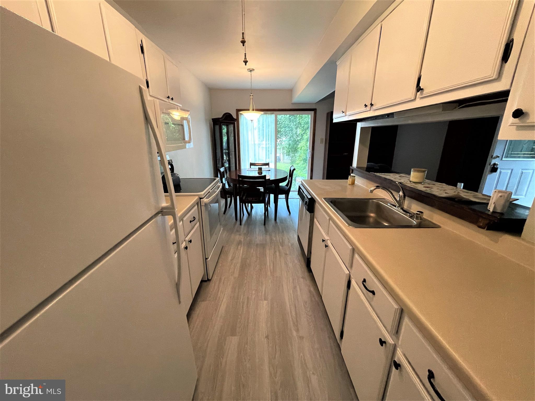 110 Ridgelawn Road, Unit C Reisterstown, MD 21136 - Photo 10 of 19 kitchen