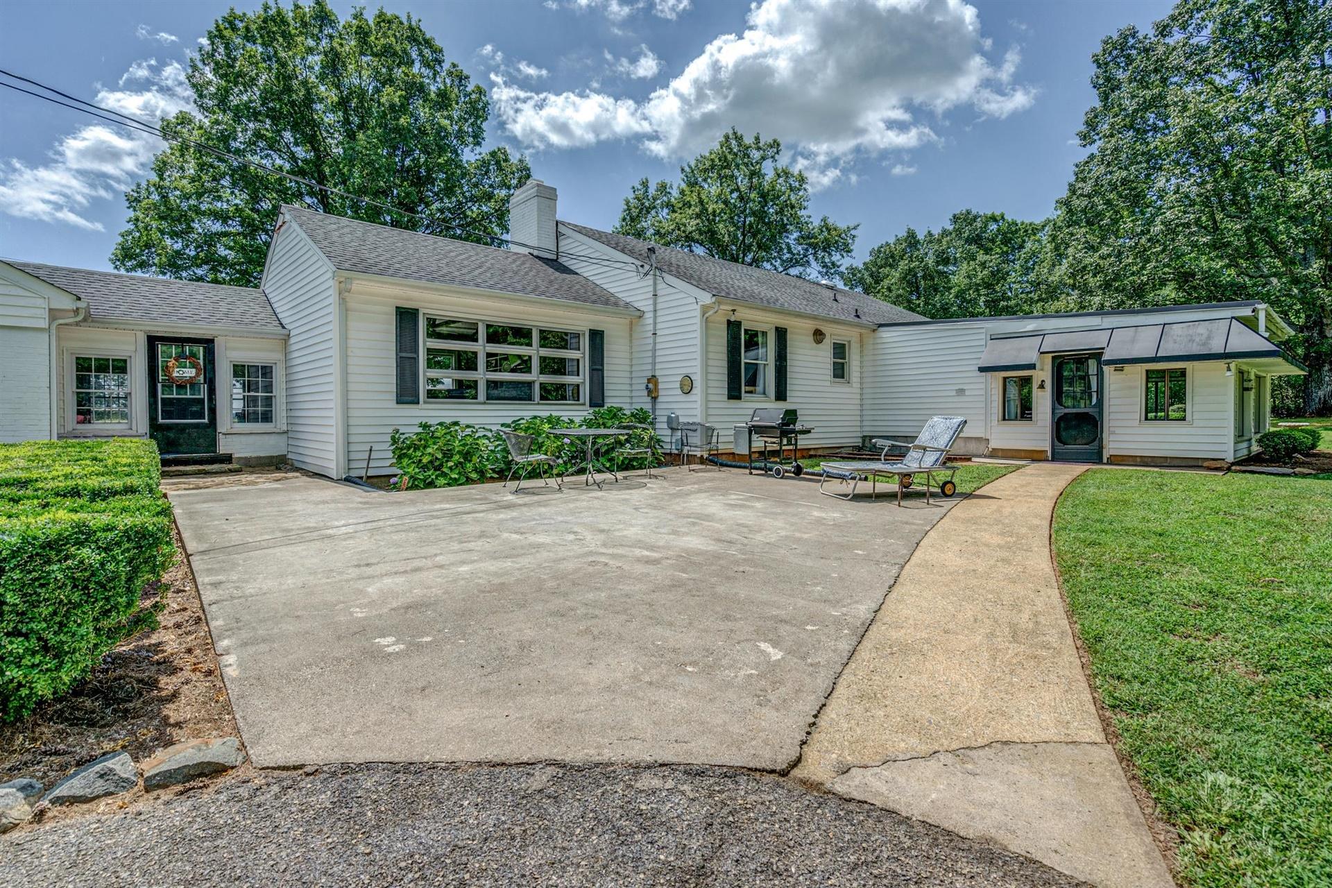 12089 Moneta Road Moneta, VA 24121 - Photo 16 of 66 31-Moneta Rd 031