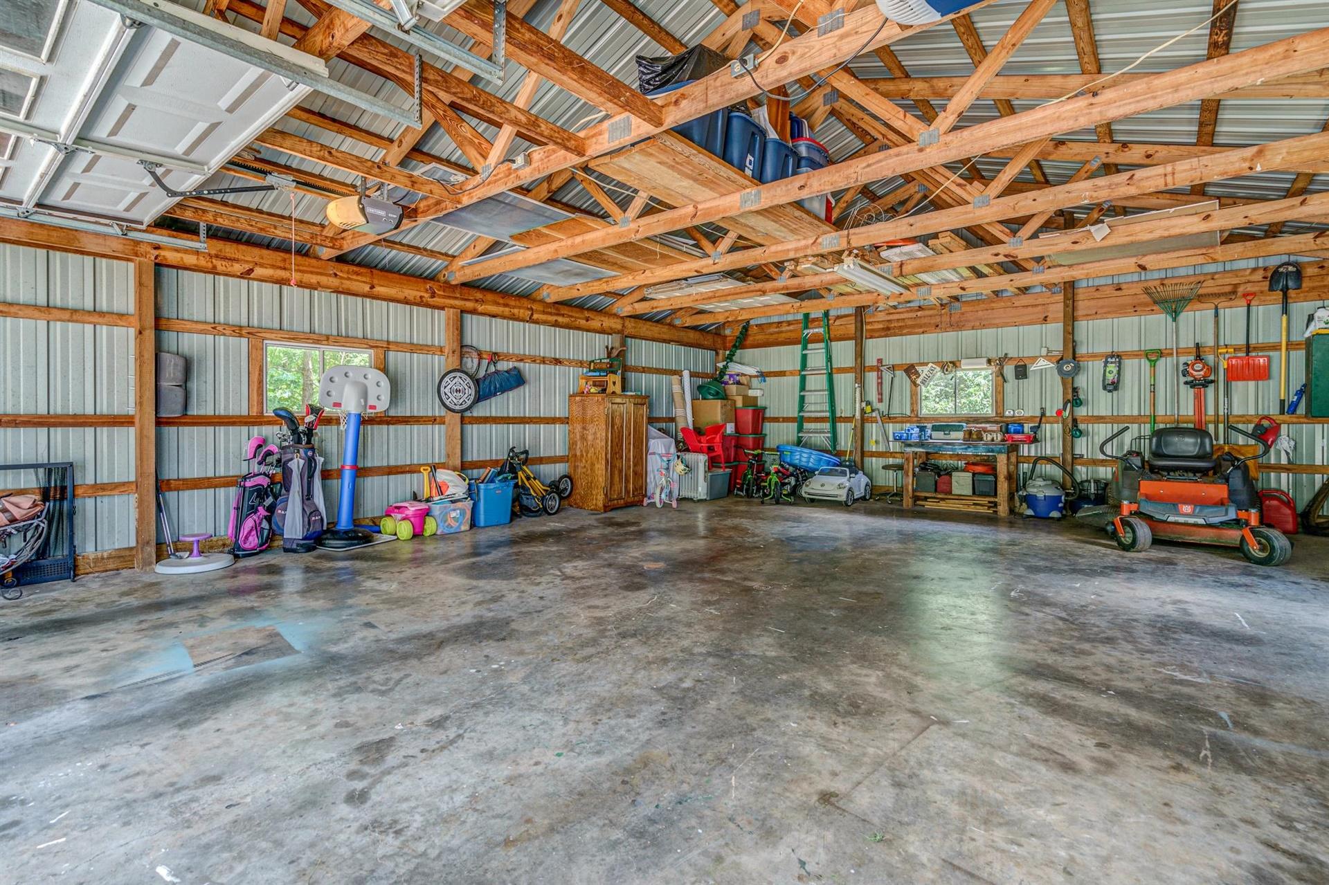 12089 Moneta Road Moneta, VA 24121 - Photo 18 of 66 33-Moneta Rd 033