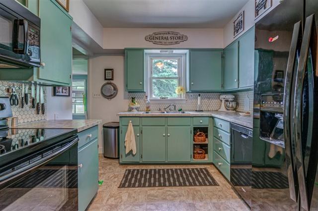 12089 Moneta Road Moneta, VA 24121 - Photo 28 of 66 09-Moneta Rd 009