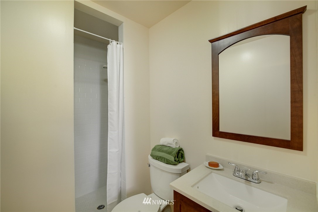 2137 North 86th Street Seattle, WA 98103 - Photo 18 of 23 Gallery Image 18