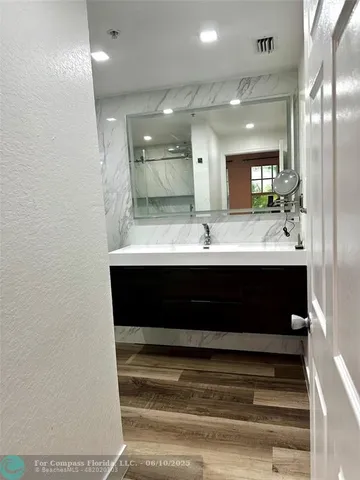 $345,000 | 6500 West Sample Road, Unit 6500, Coral Springs, FL 33067