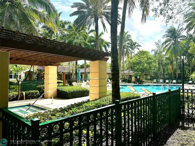 $345,000 | 6500 West Sample Road, Unit 6500, Coral Springs, FL 33067