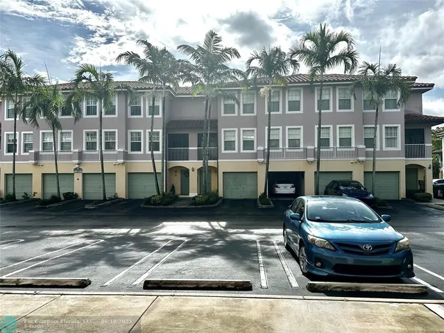 $345,000 | 6500 West Sample Road, Unit 6500, Coral Springs, FL 33067