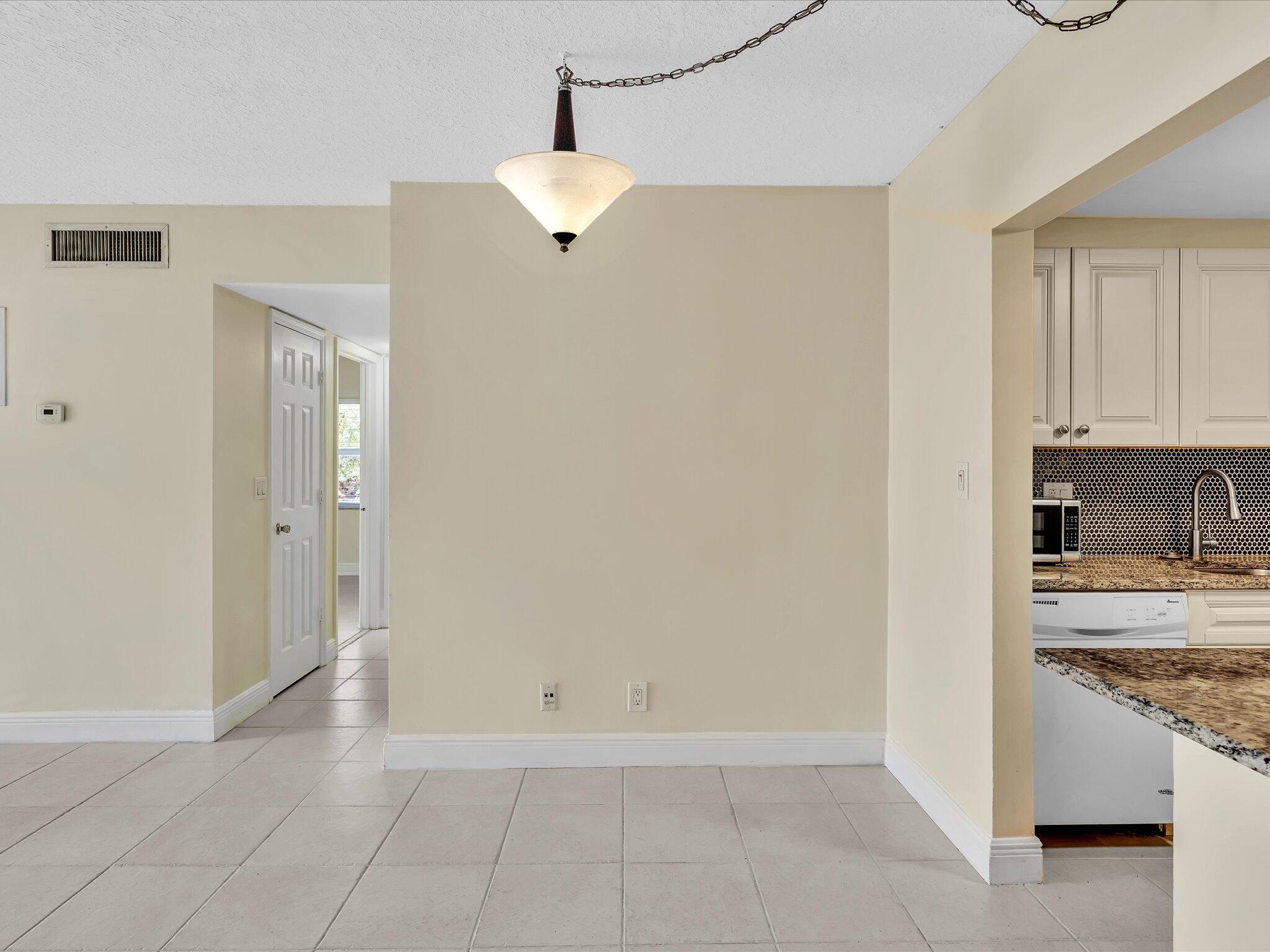 644 Northwest 13th Street, Unit 160 Boca Raton, FL 33486 - Photo 13 of 54 Dining Area