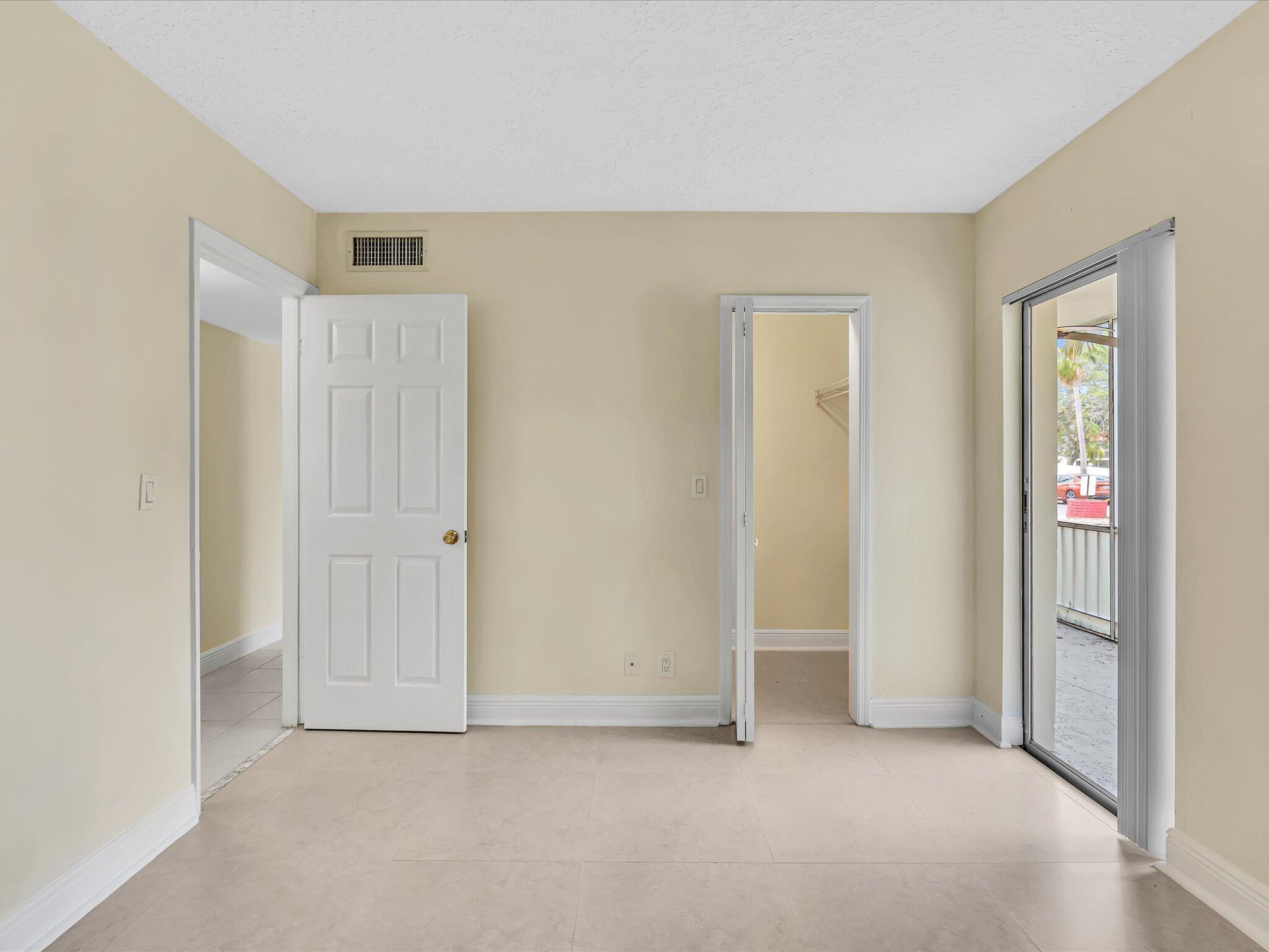 644 Northwest 13th Street, Unit 160 Boca Raton, FL 33486 - Photo 25 of 54 Guest Bed 11'5 x 10'7"