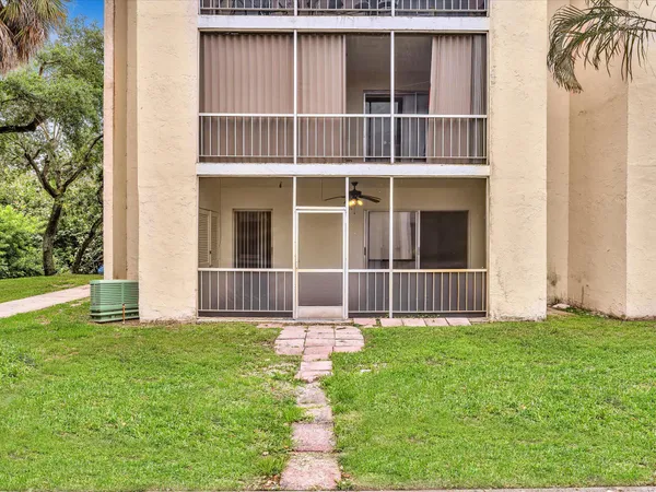 $2,300 | 644 Northwest 13th Street, Unit 160, Boca Raton, FL 33486