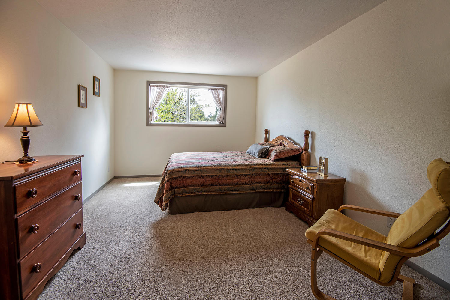 2571 Southwest 75th Street Redmond, OR 97756 - Photo 12 of 41 2571 SW 75th St Redmond OR-large-008-001